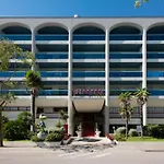 Imperial Ξενοδοχείο 4*