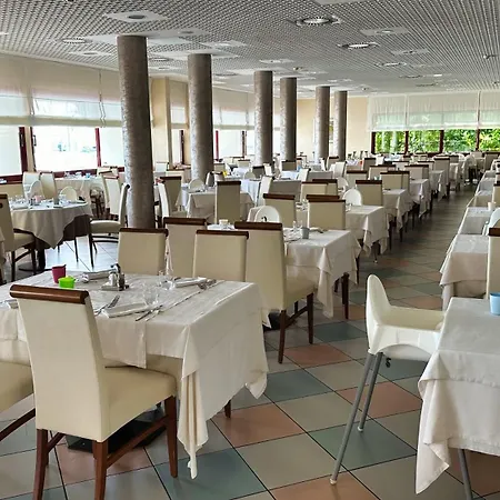 Imperial Hotel 4*